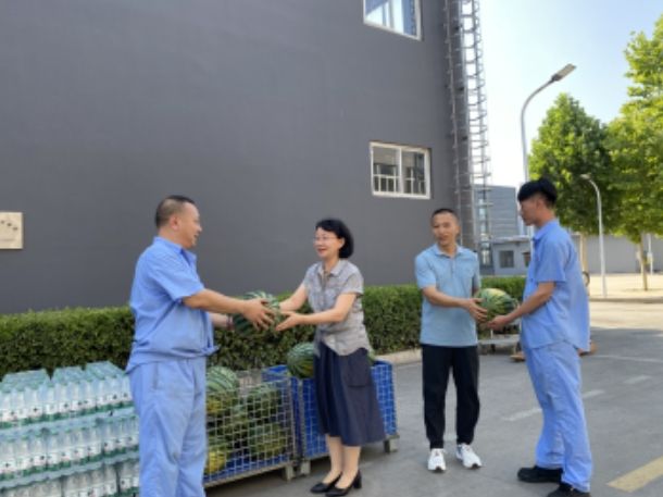 市总工会领导来我公司进行慰问